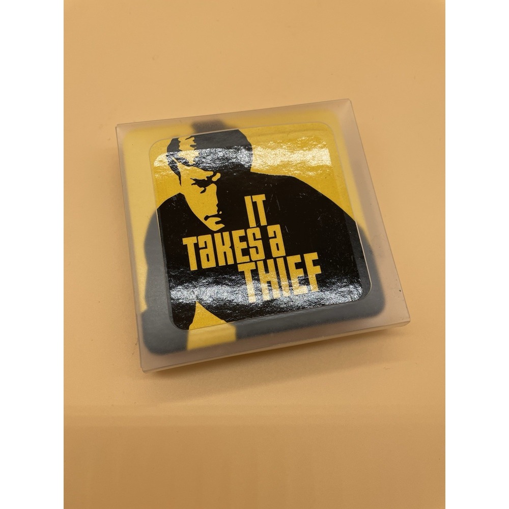 To Catch A Thief‎ Vintage TV Show Four Coaster Sat In Plastic Sheath 3 3/4"